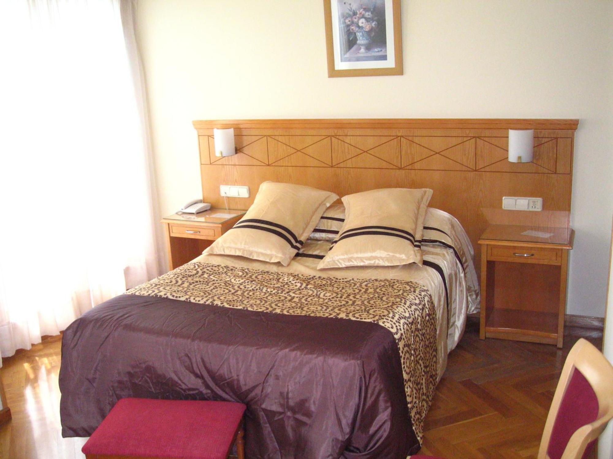 Hotel Cristal 2 A Coruña Dış mekan fotoğraf