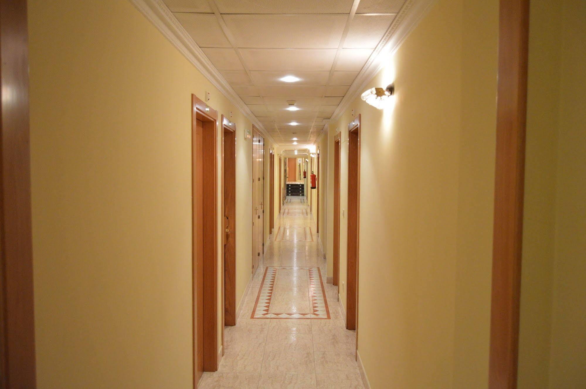 Hotel Cristal 2 A Coruña Dış mekan fotoğraf